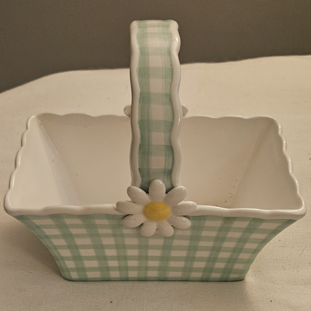 Green and White Checkered Ceramic Basket